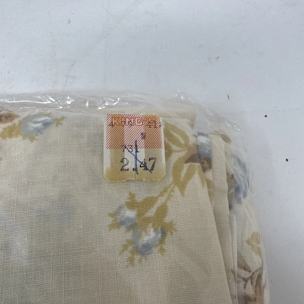 Vintage Lady Pepperell Standard Pillowcases (2) Flowers Floral 20